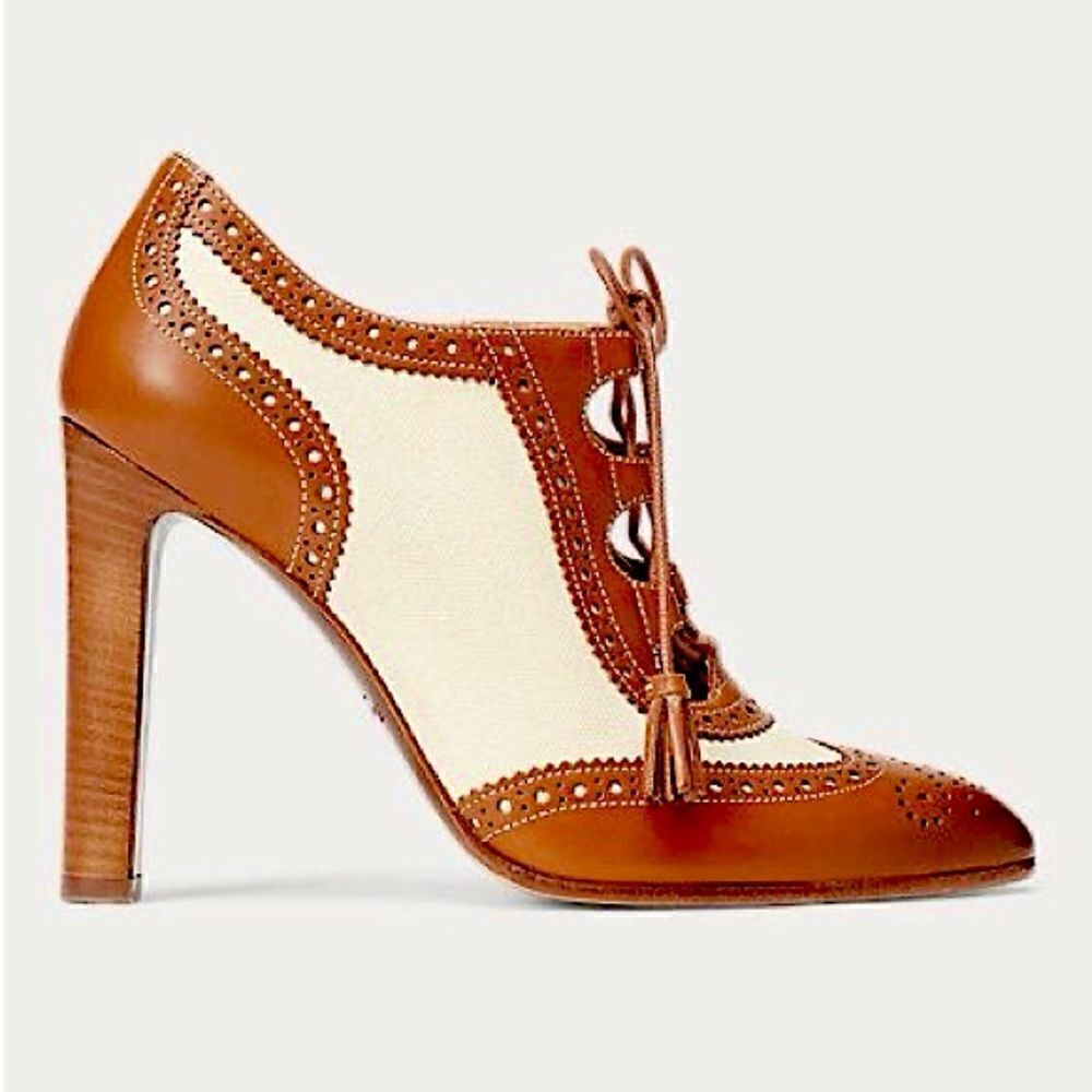 Ralph Lauren 2020 Pre-Fall Collection Scarlette Calfskin Spectator in Gold/Ecru - Picture 6 of 16
